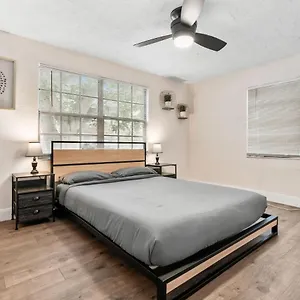 Westshore Stadium House Holiday home Tampa
