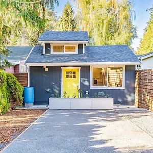 Holiday home The Experience At Cute As A Button!, Seattle